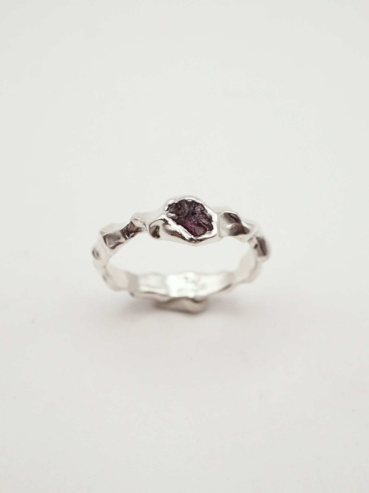 sterling silver OOAK CROQUÉE ring with raw pink sapphire II
