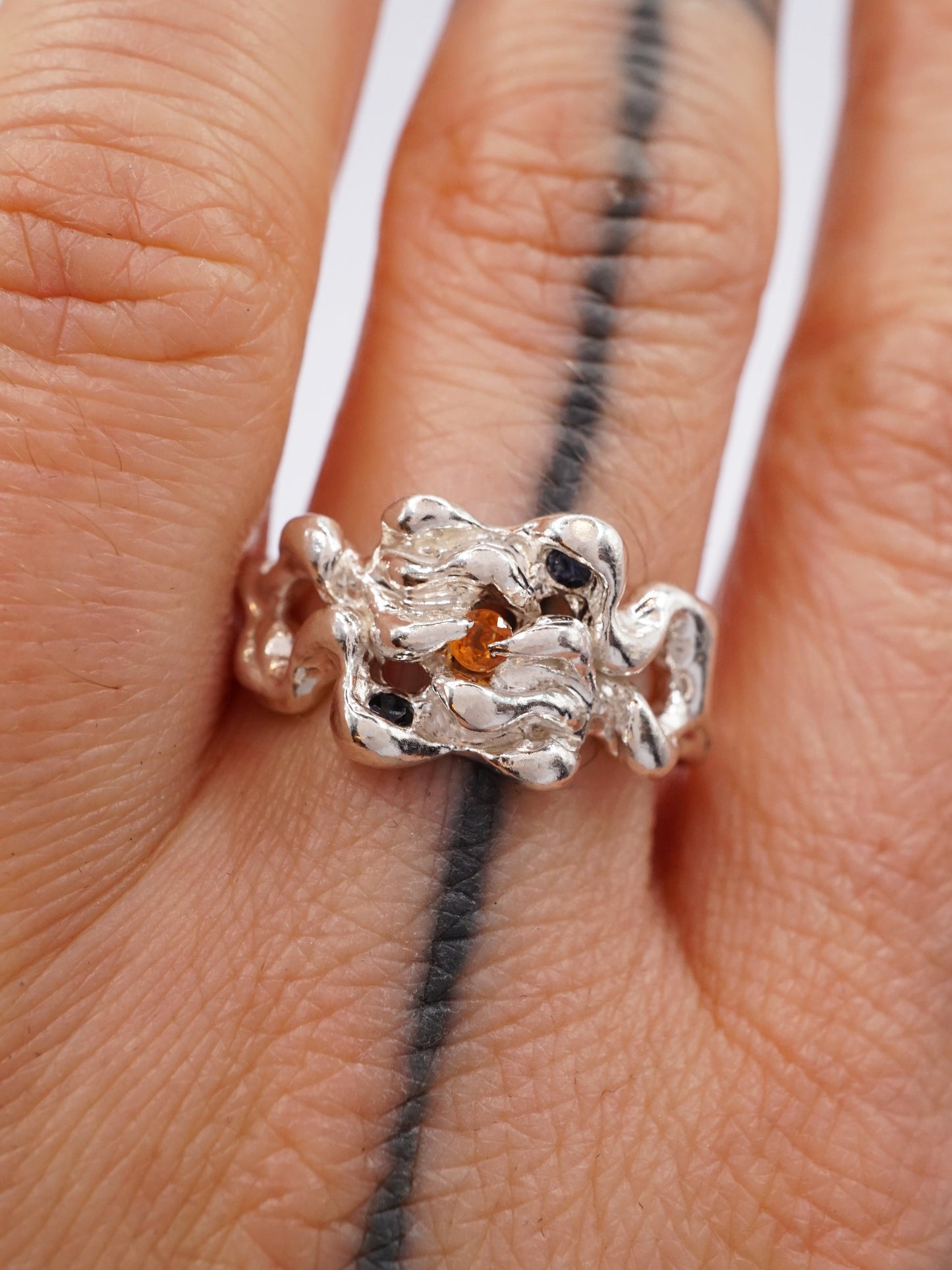 sterling silver MOVE ring with sapphires BOB7.5