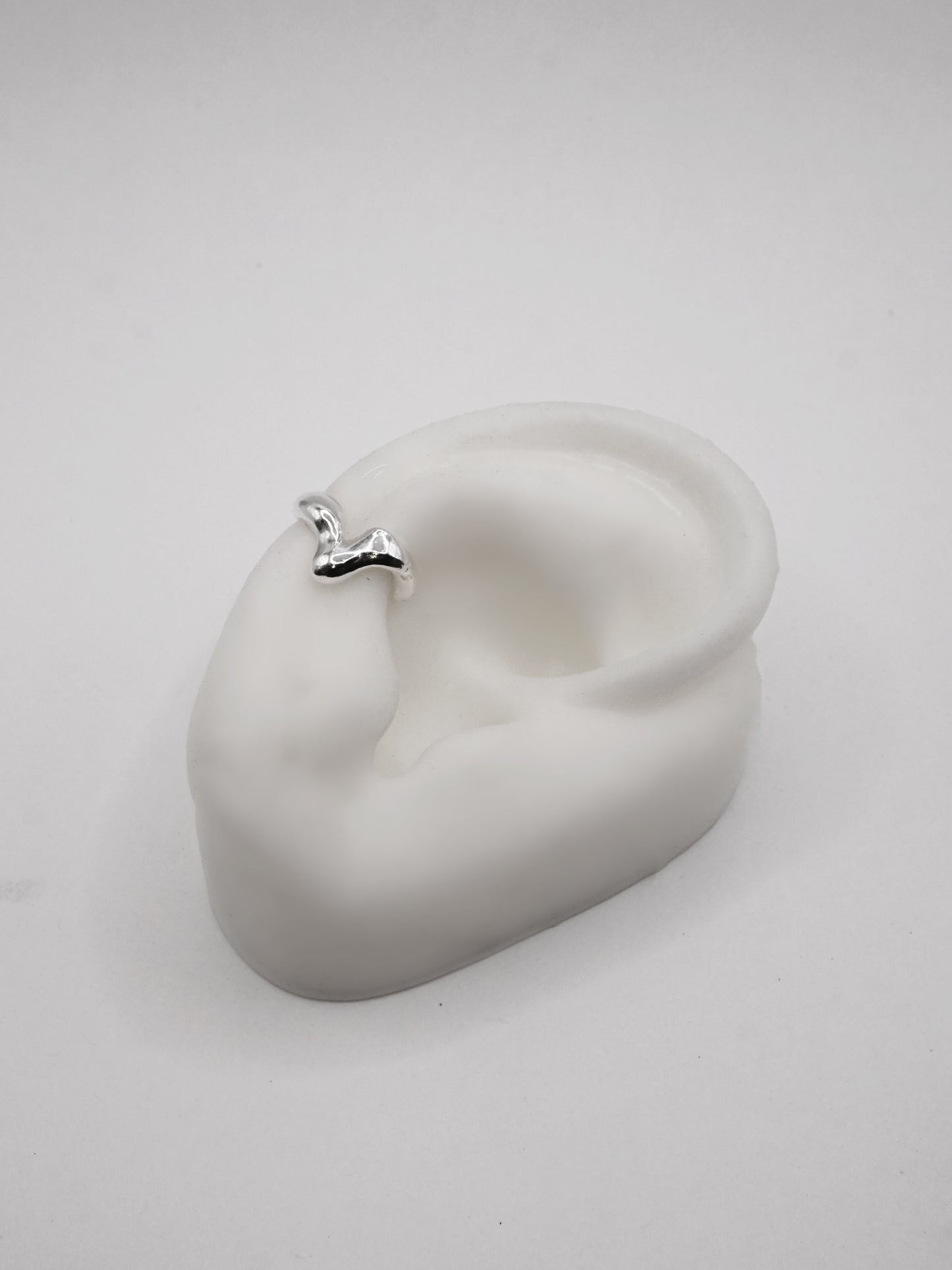 Cuff d'oreille en V
