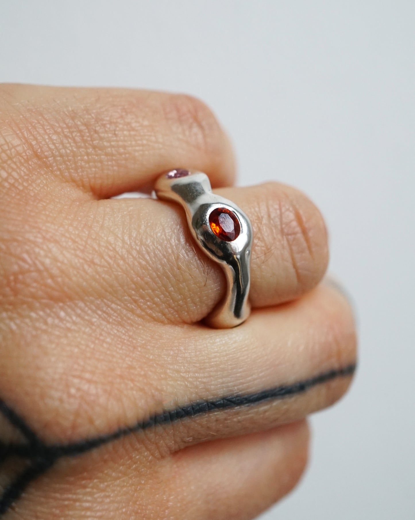 bague BLOB en argent sterling avec quatre saphirs
