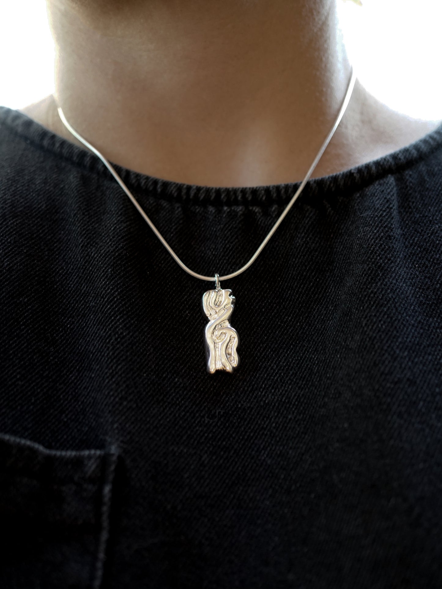 Collier BASRELIEF