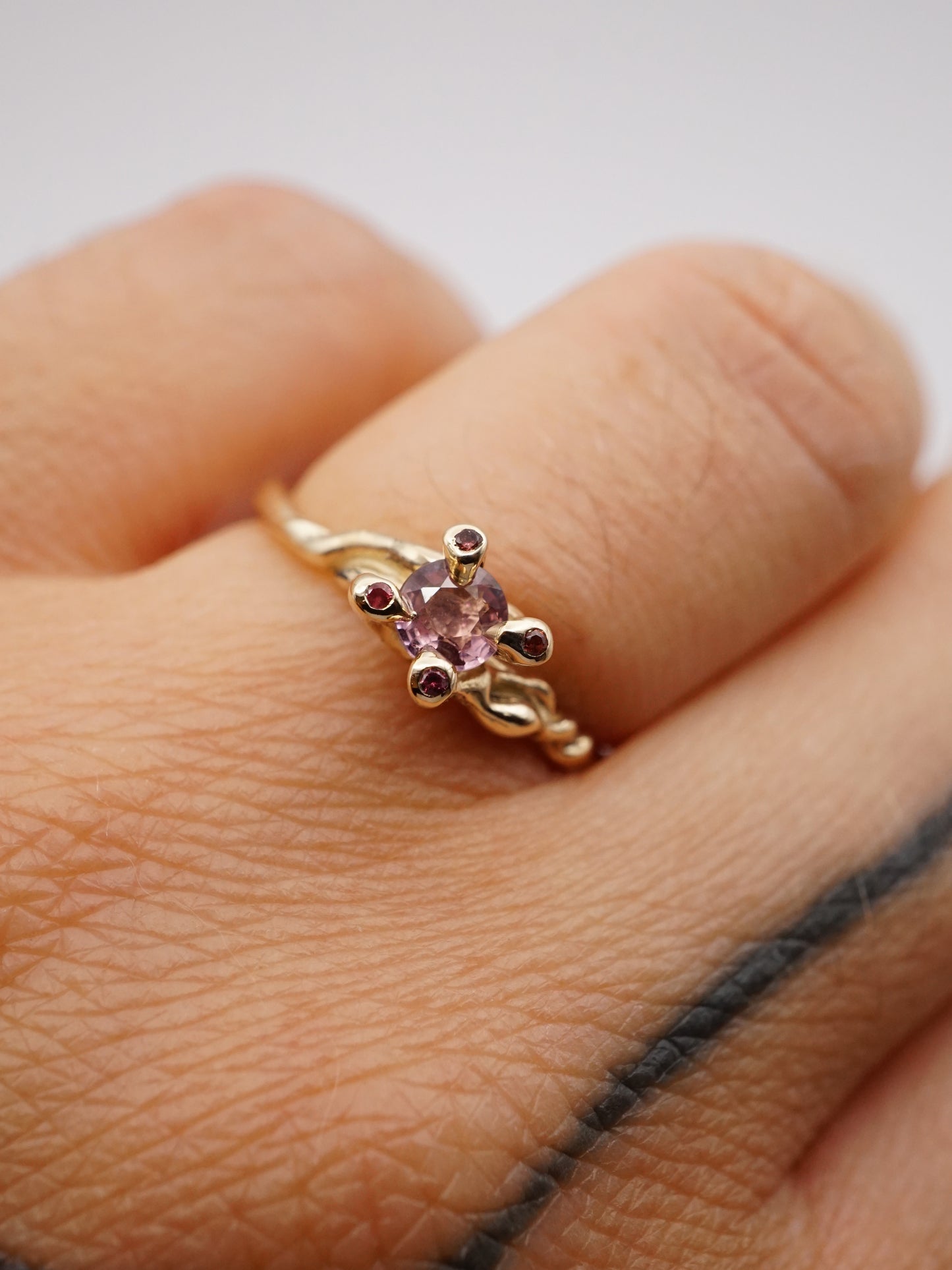 10kt yellow gold OUI ring with sapphires - ONE OF A KIND