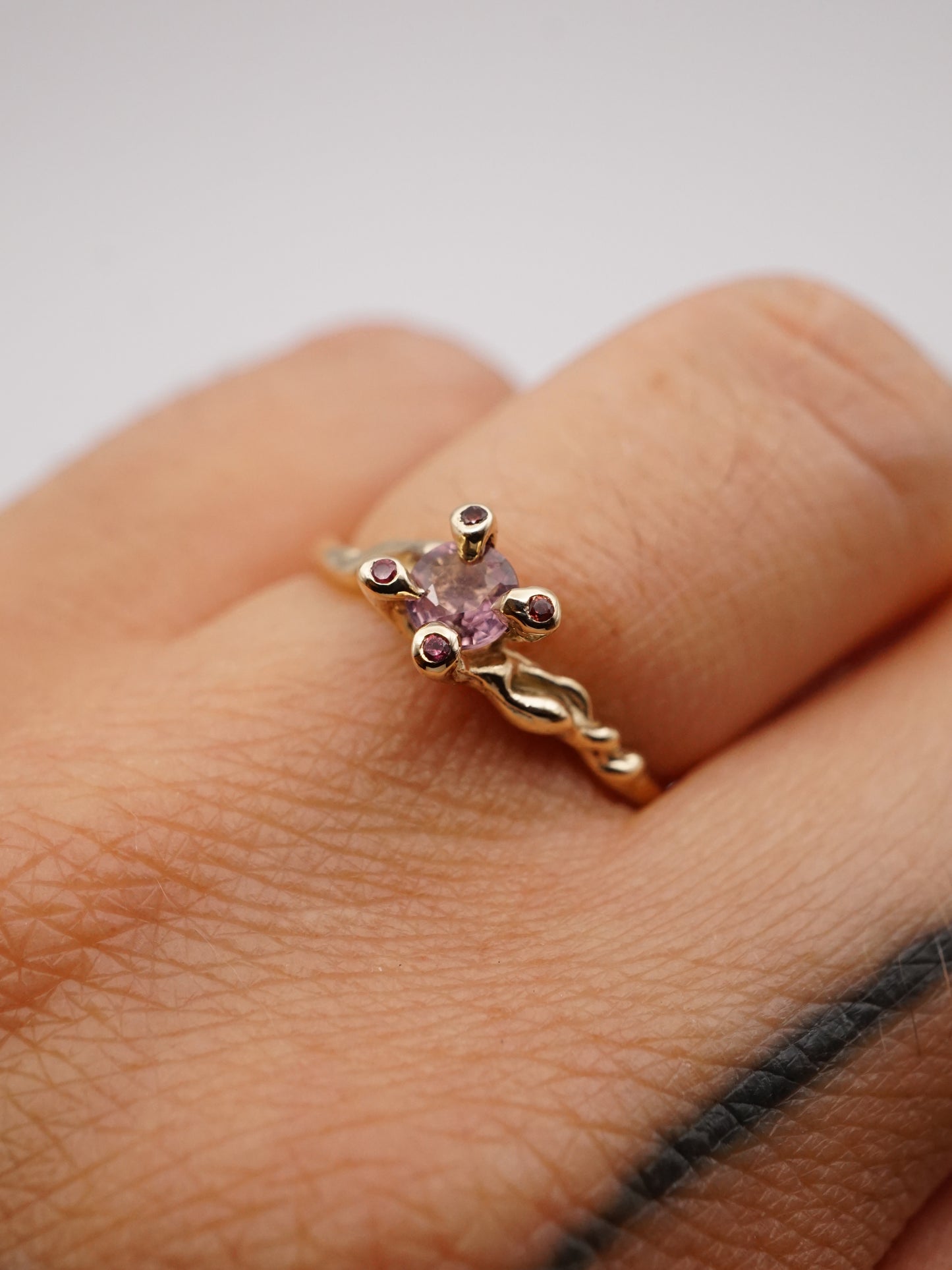 10kt yellow gold OUI ring with sapphires - ONE OF A KIND