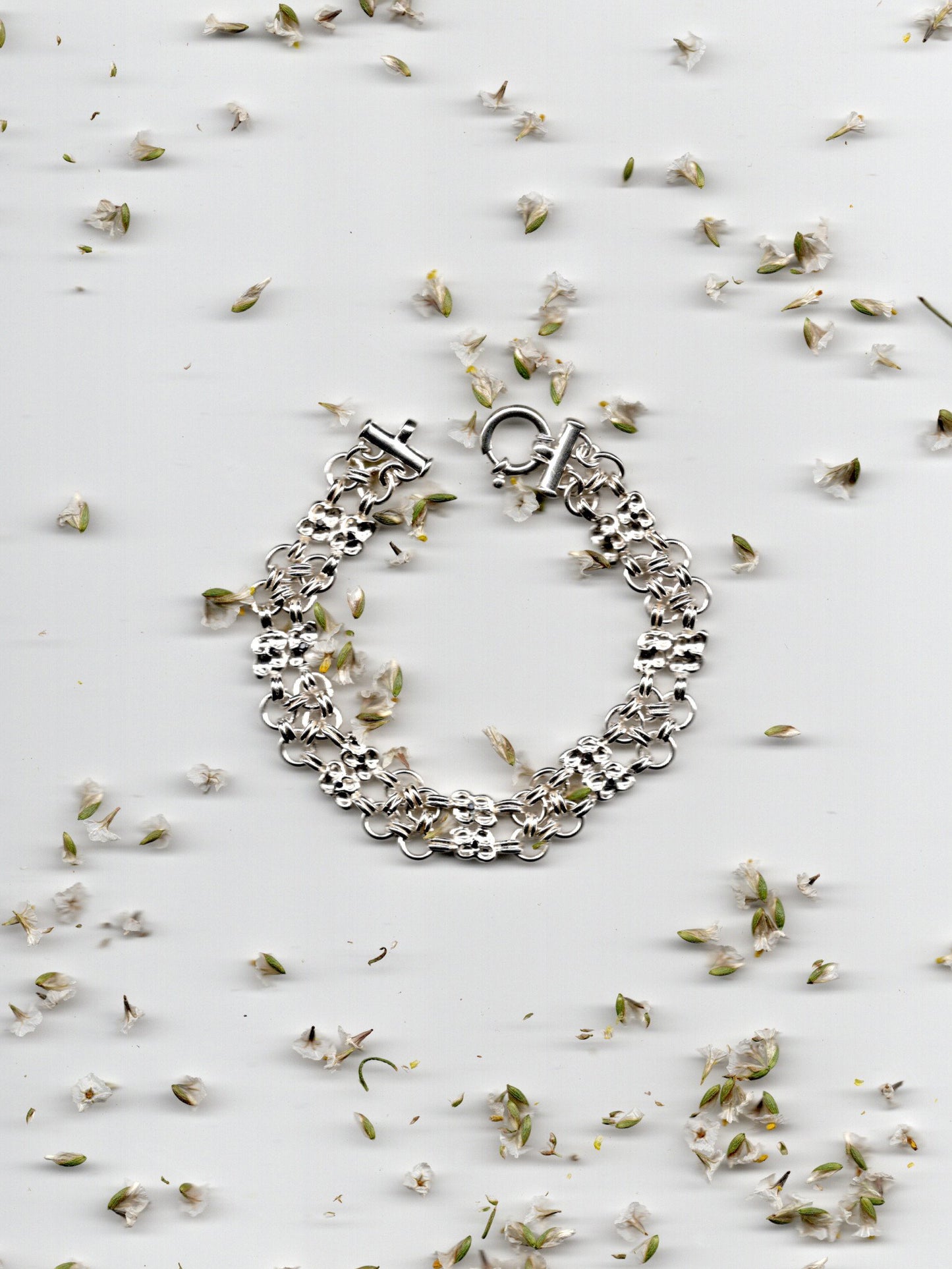 Bracelet ARMURE en argent sterling et saphirs bleu foncé