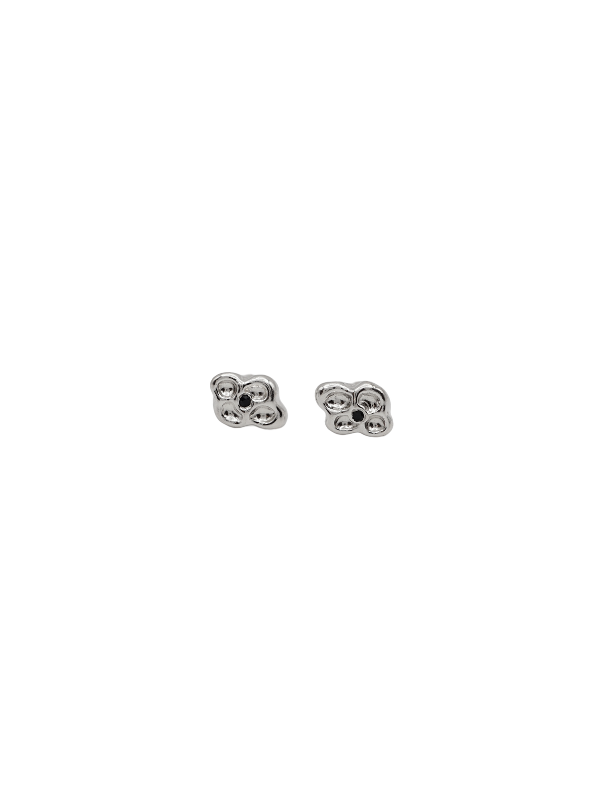 sterling silver CROQUÉE studs with sapphire