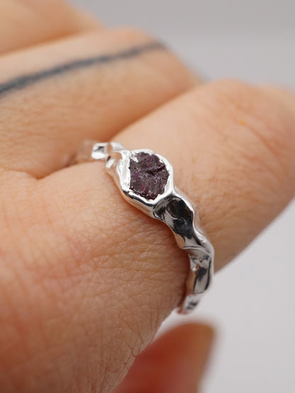 sterling silver OOAK CROQUÉE ring with raw pink sapphire II