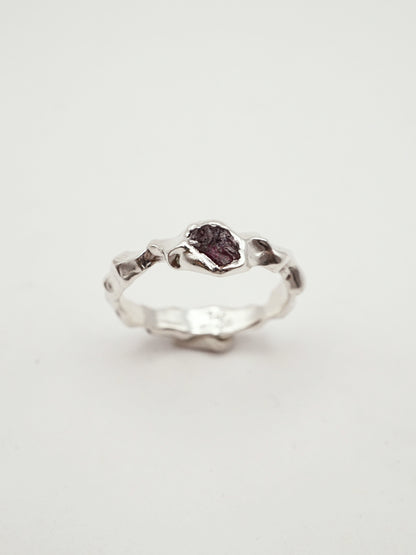 sterling silver OOAK CROQUÉE ring with raw pink sapphire II