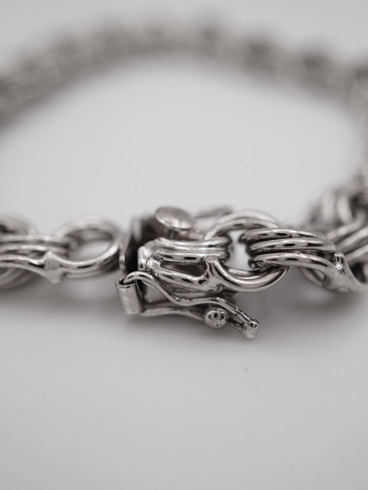 PBRA8304