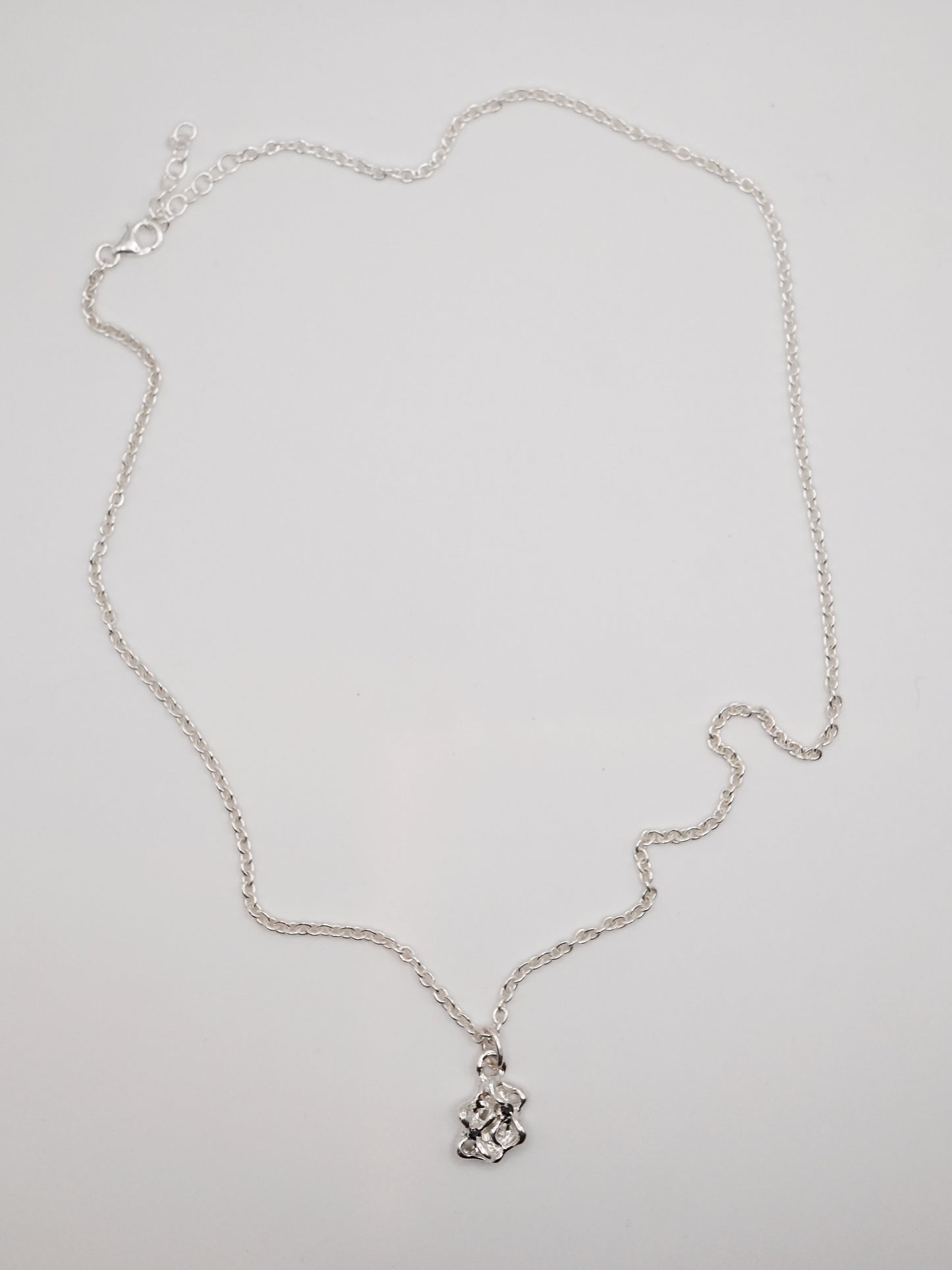 Collier MOVE en argent sterling avec saphirs