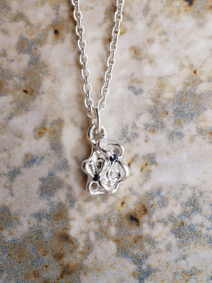 Collier MOVE en argent sterling avec saphirs