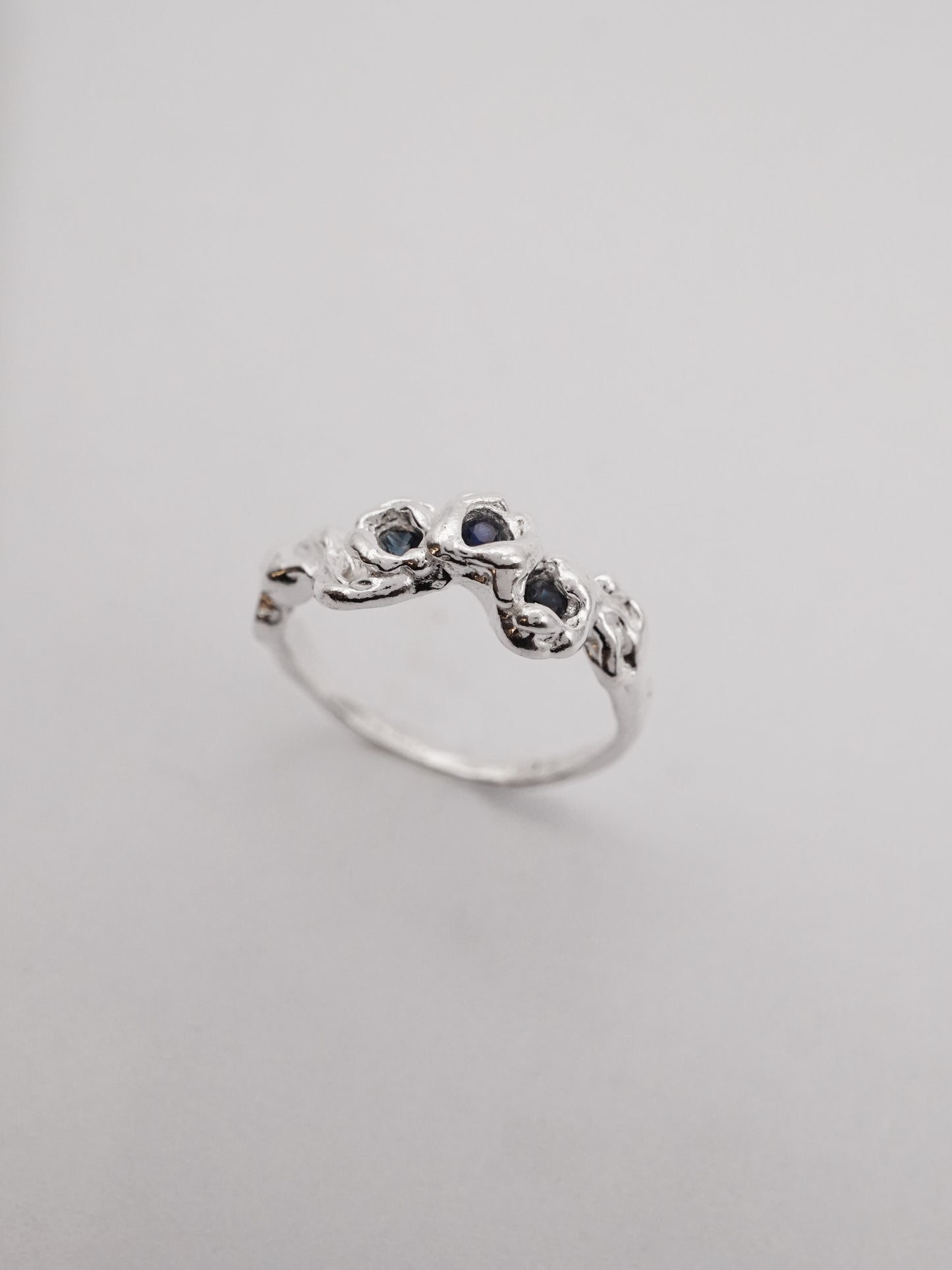 Bague BOUQUET SIMPLE en argent sterling avec saphirs 