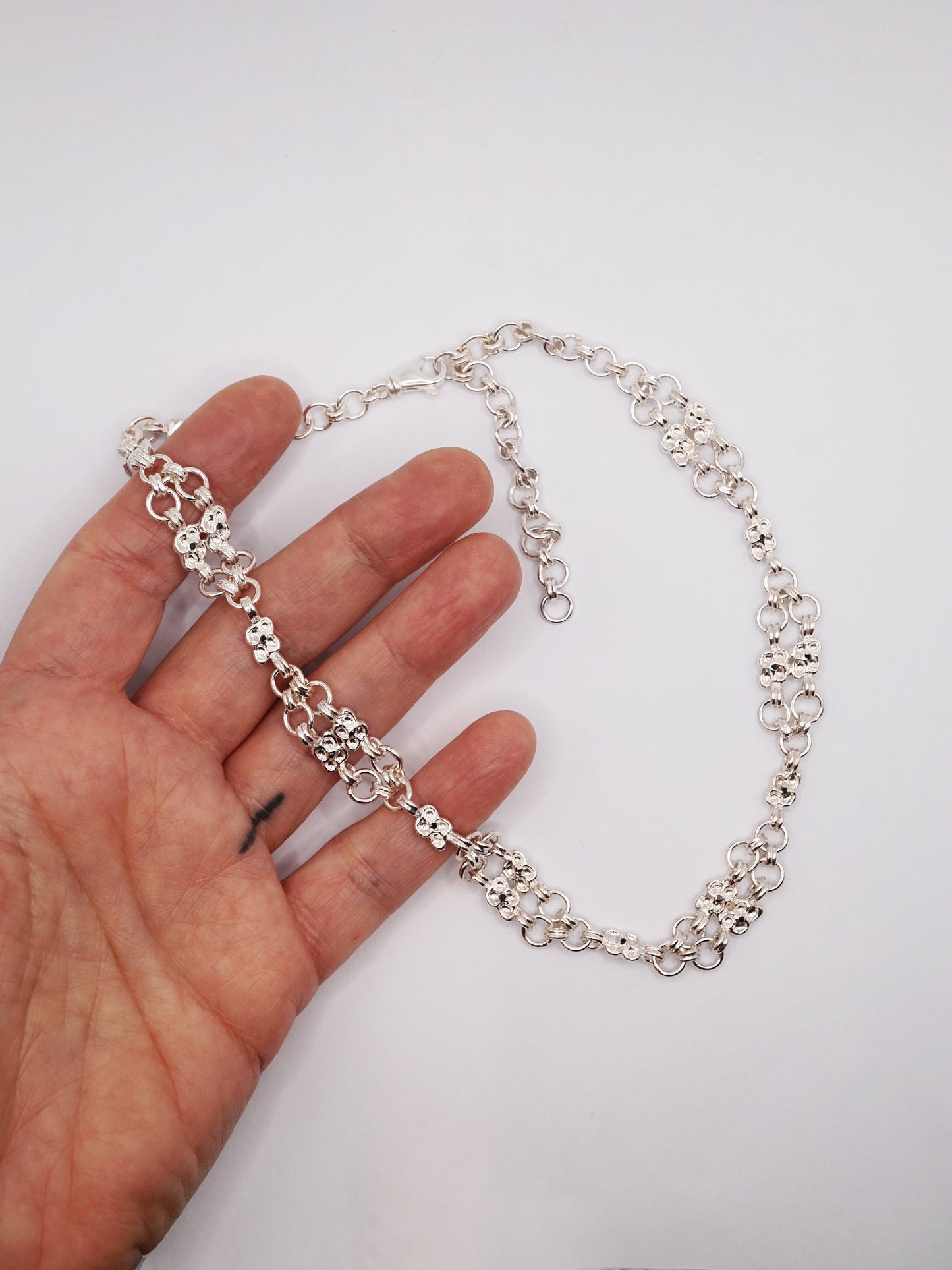 ARMURE sterling silver and dark blue sapphires choker necklace