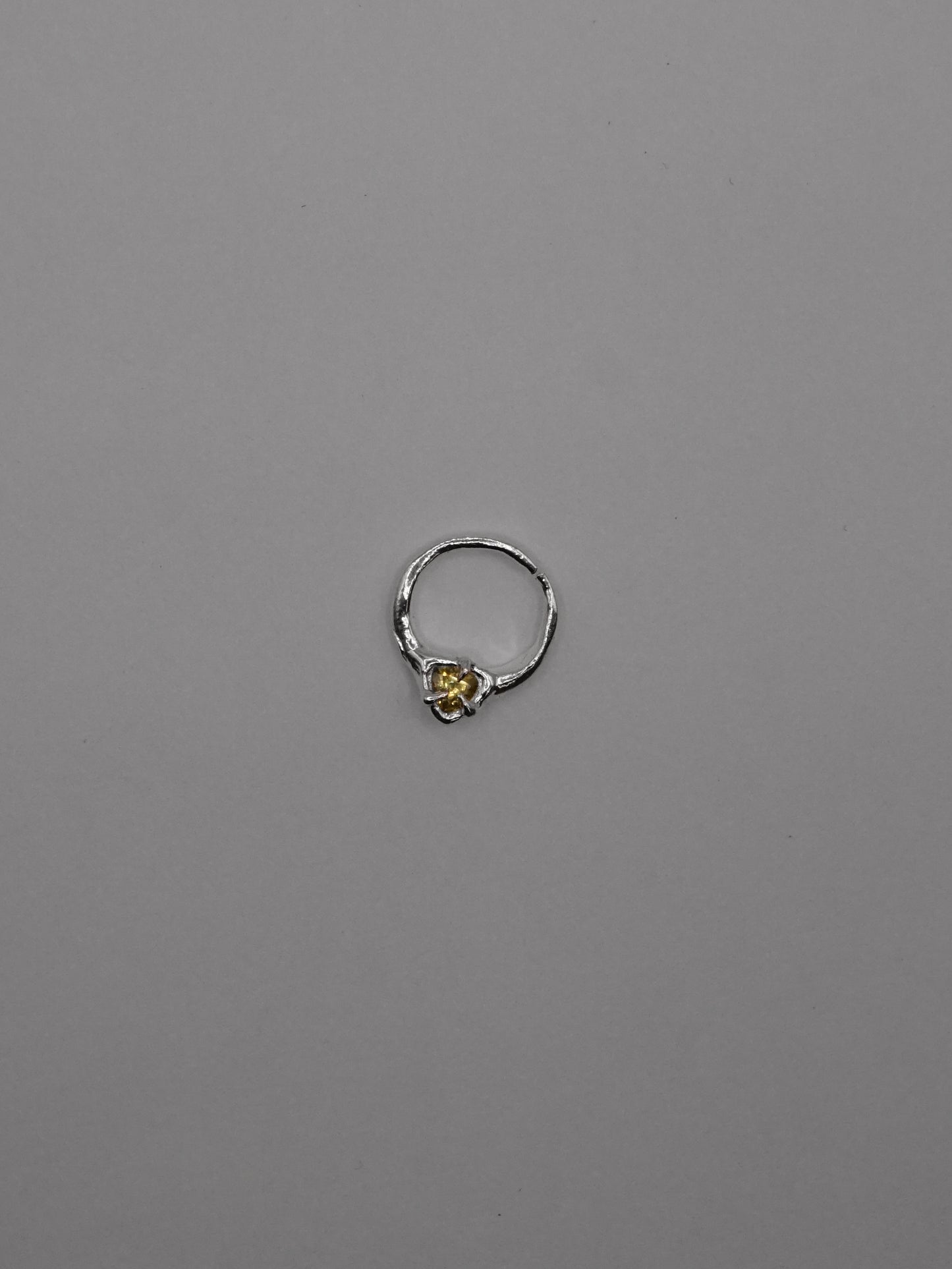 OOAK SEPTUM RING WITH YELLOW TRIANGLE SAPPHIRE