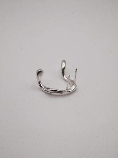 Boucle d'oreille G004 pour deux piercings côte à côte