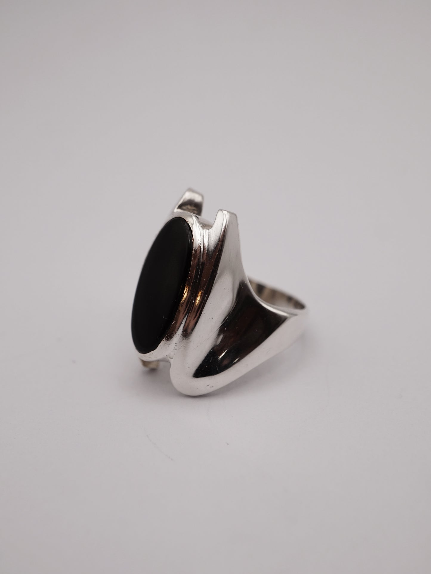 PBA009