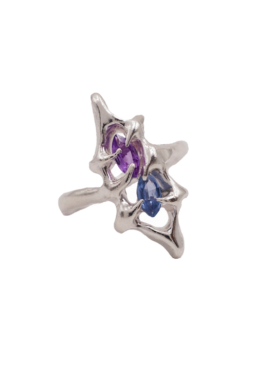 Bague SHIELD unique avec deux saphirs