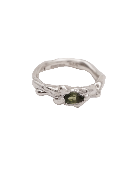 bague OOAK en argent sterling avec saphir vert en forme de goutte