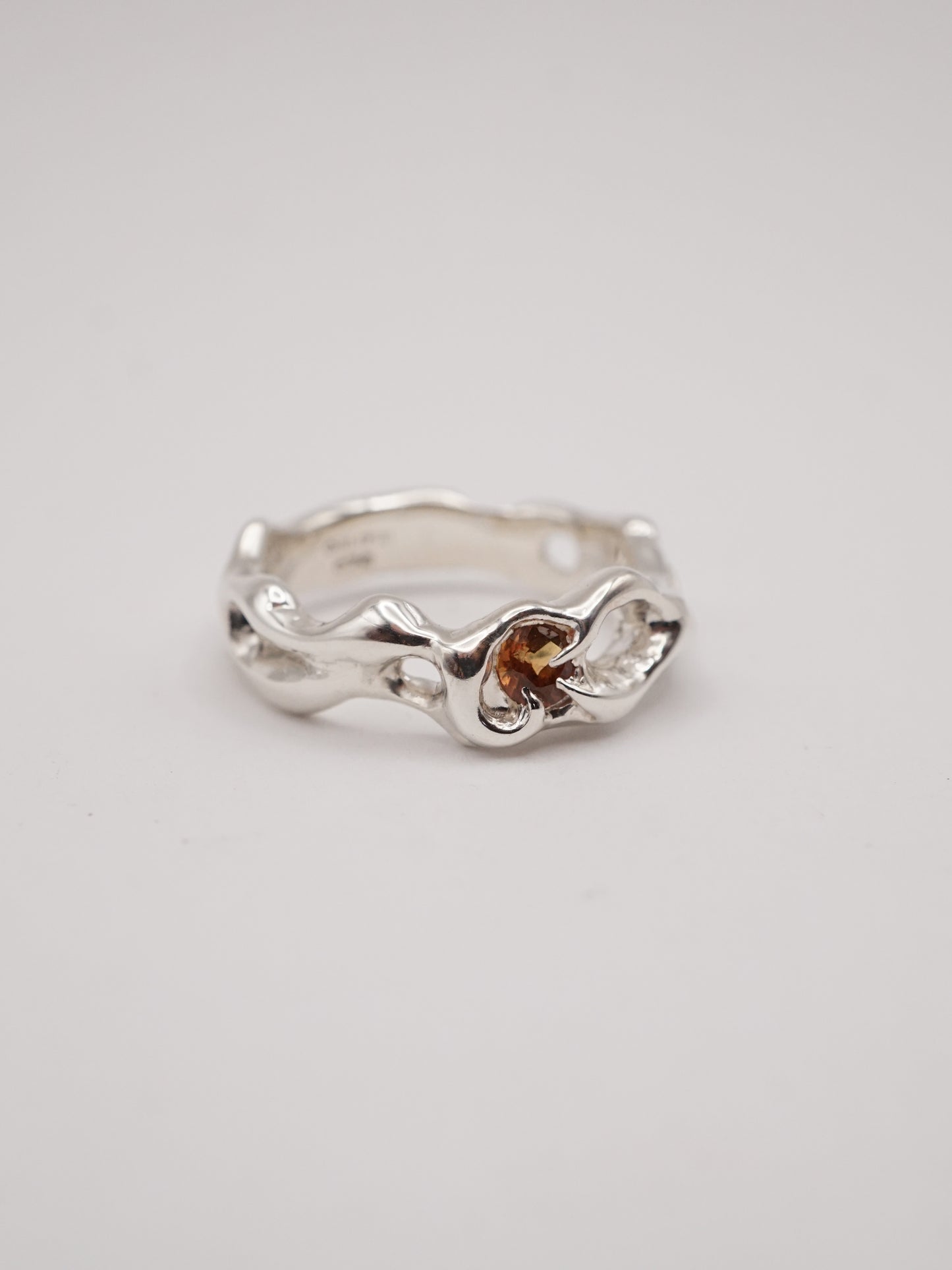 bague OOAK en argent sterling avec saphir rond orange