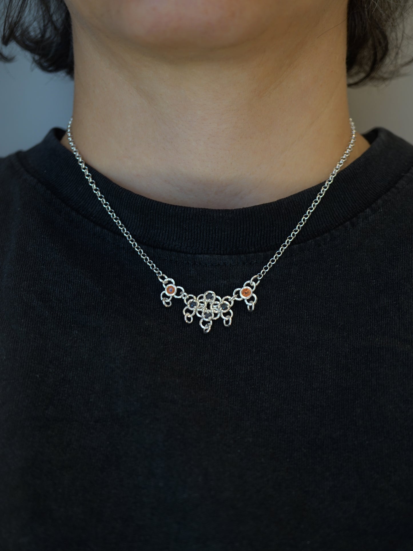 Collier TRI-CROQUÉE en argent sterling avec saphirs