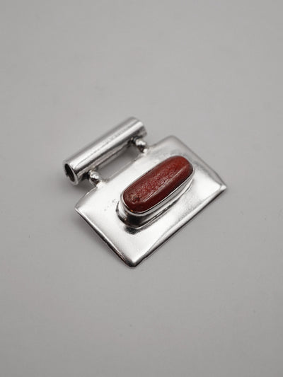 VP002