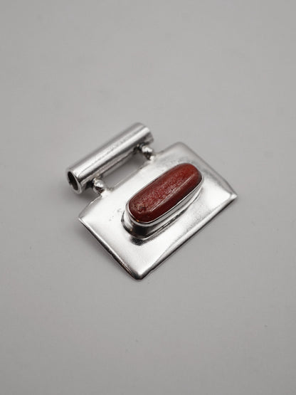 VP002