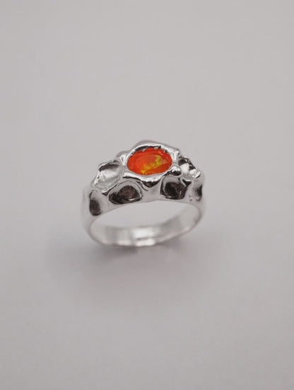 Bague unique en argent sterling avec opale de feu ovale