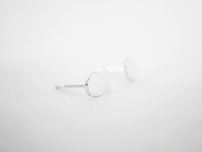 SMASHED STUD EARRING