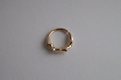 TENDRE METAL ST-JACQUES 14KT YELLOW GOLD SEPTUM RING