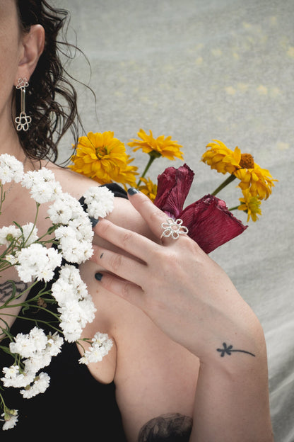 DOUBLE FLOWER STUD EARRINGS