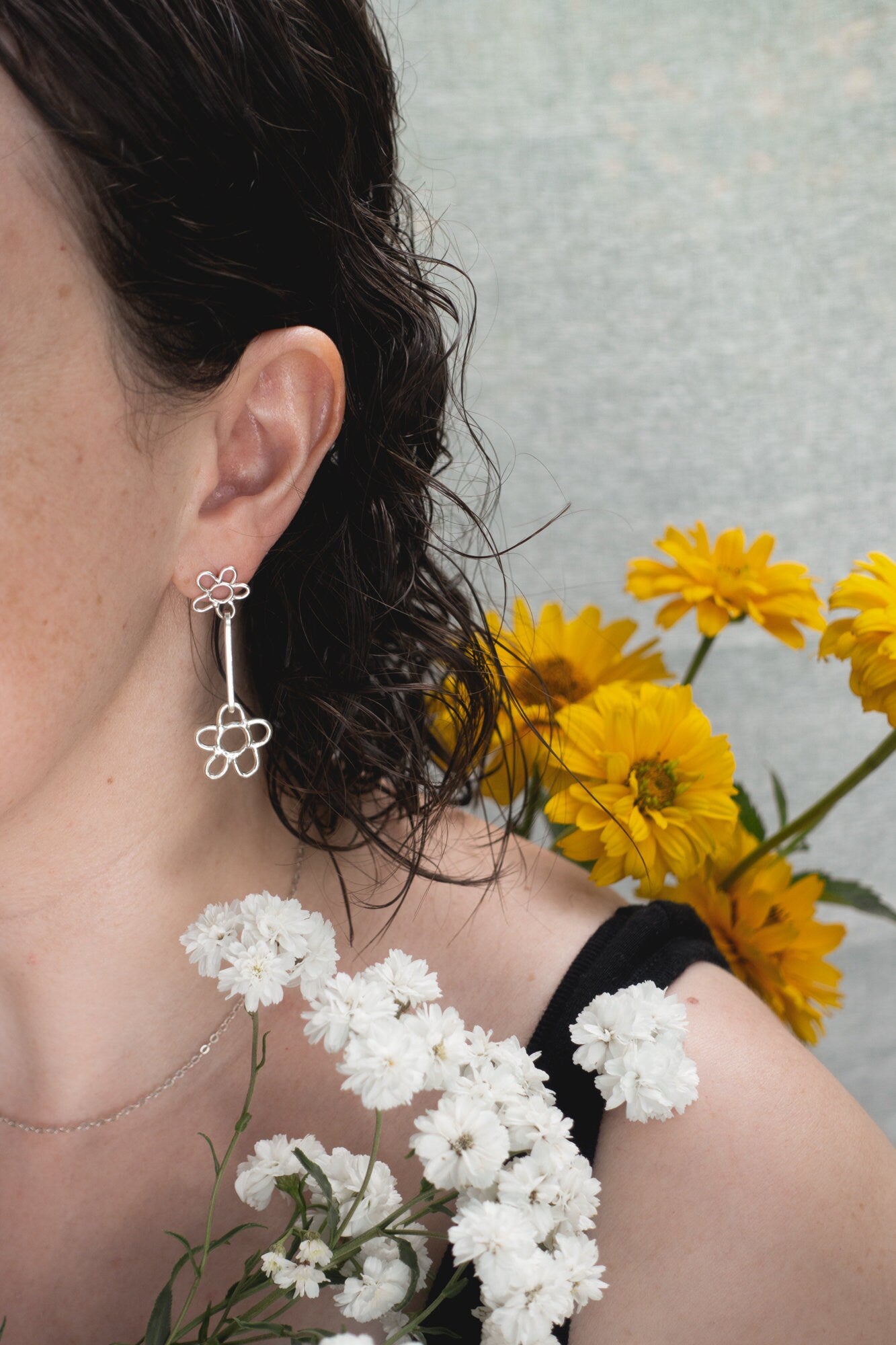 DOUBLE FLOWER STUD EARRINGS