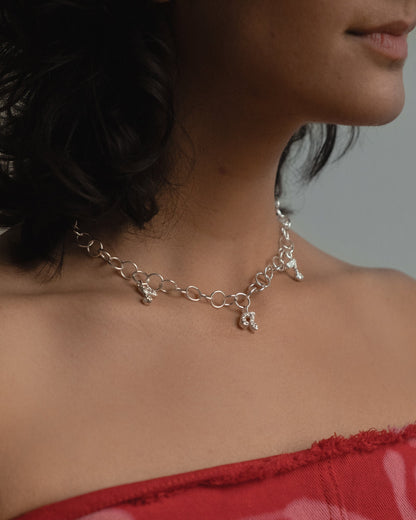 MUSICAL NECKLACE